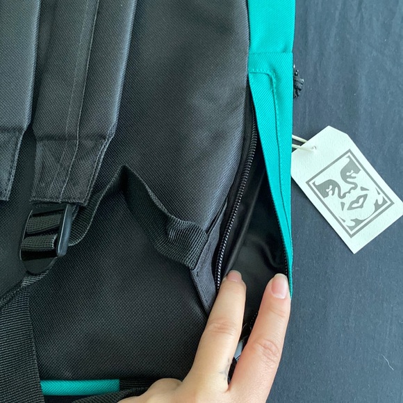 Back pack - Picture 6 of 7